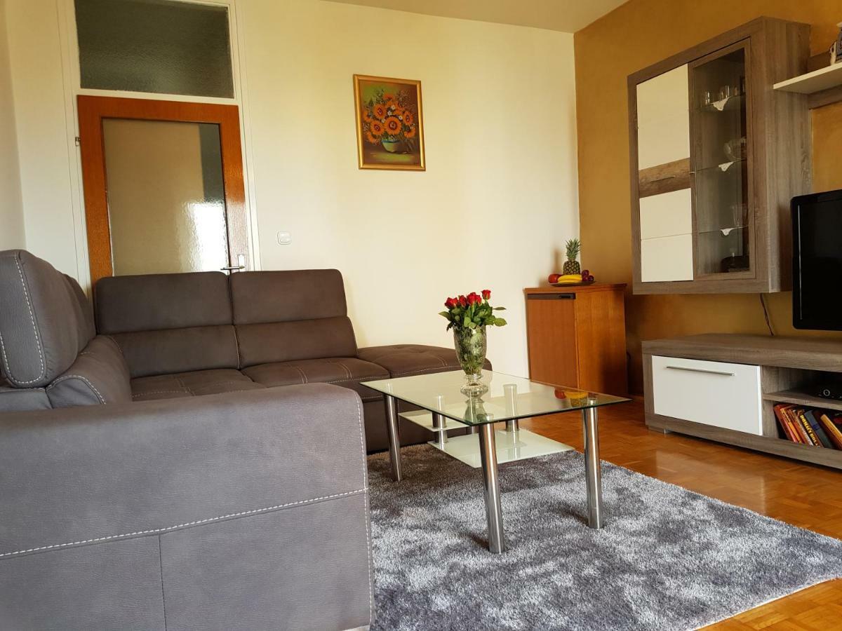 Apartment Mila Умаг Екстер'єр фото