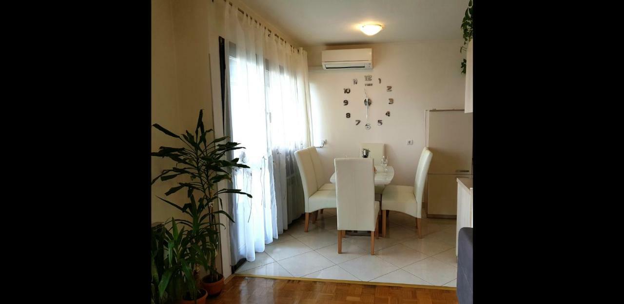 Apartment Mila Умаг Екстер'єр фото
