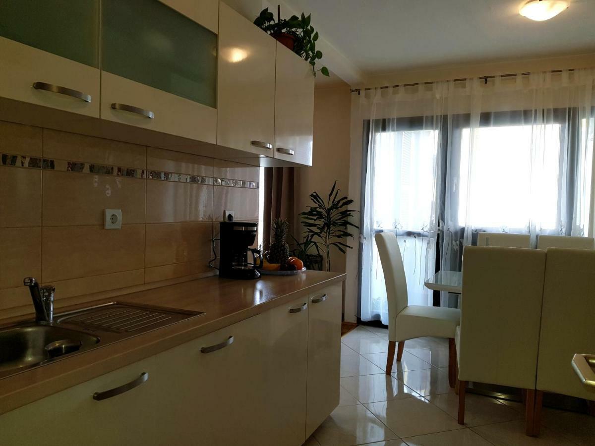 Apartment Mila Умаг Екстер'єр фото