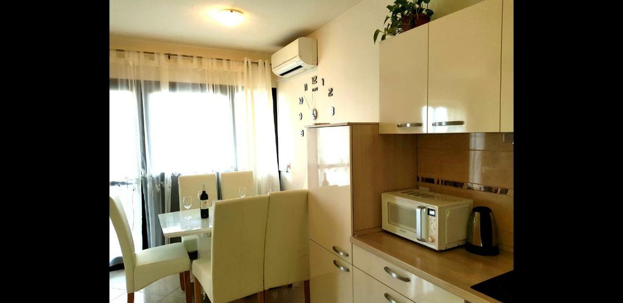 Apartment Mila Умаг Екстер'єр фото